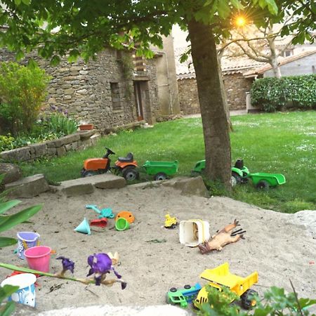 La Petite Maison Dans La Prairie Cassaignes Екстер'єр фото