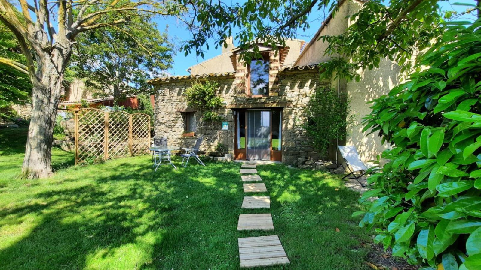 La Petite Maison Dans La Prairie Cassaignes Екстер'єр фото